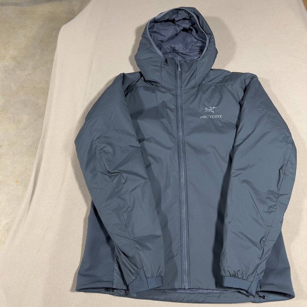 Arc'teryx Men's Atom LT Insulated Hoodie